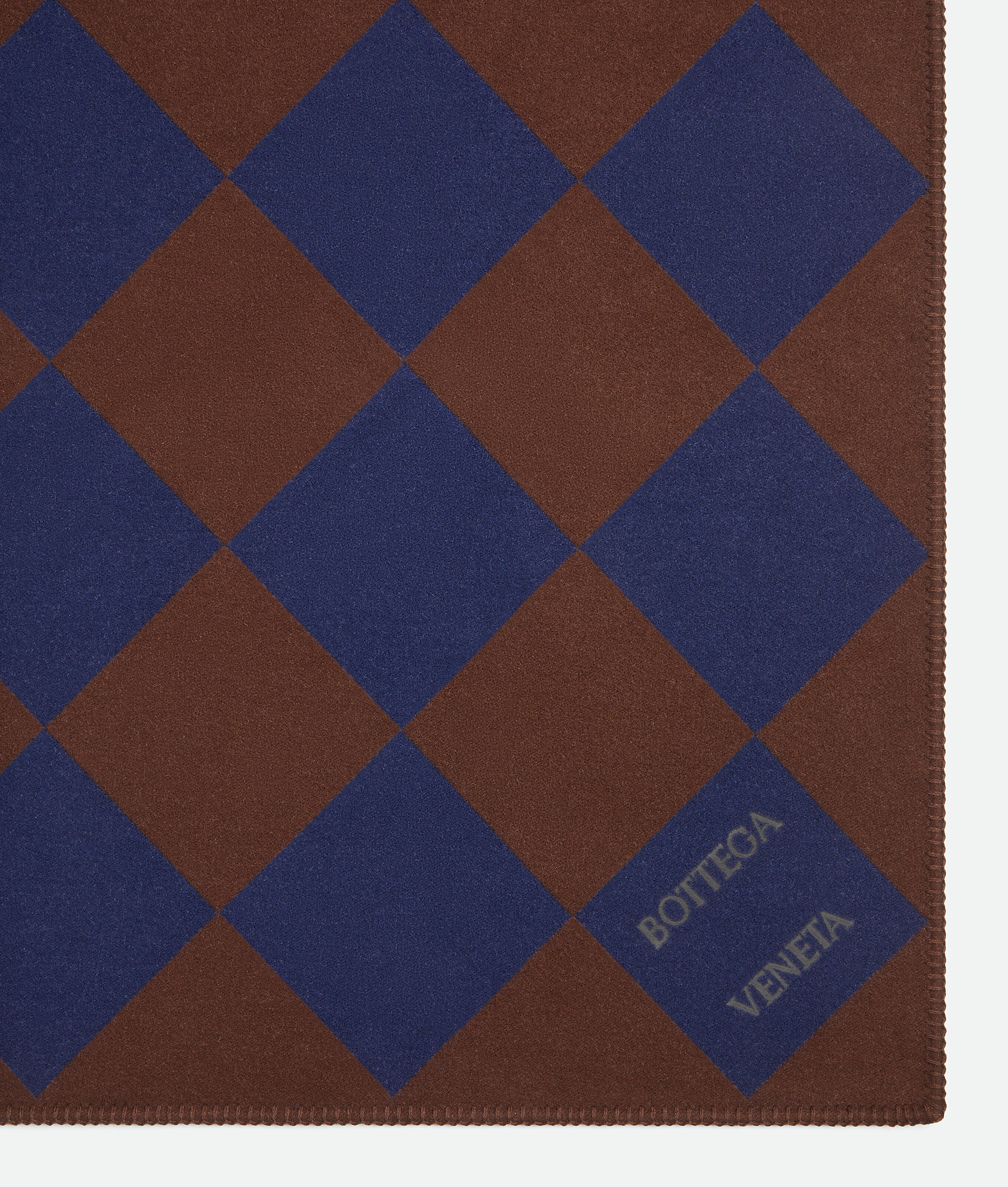Jacquard Check Blanket in Abyss/wood Bottega Veneta Luxembourg EN - Image 4