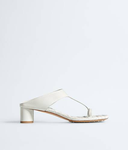 Infradito Livia da Donna in Alabaster Bottega Veneta Italia IT - Image 1