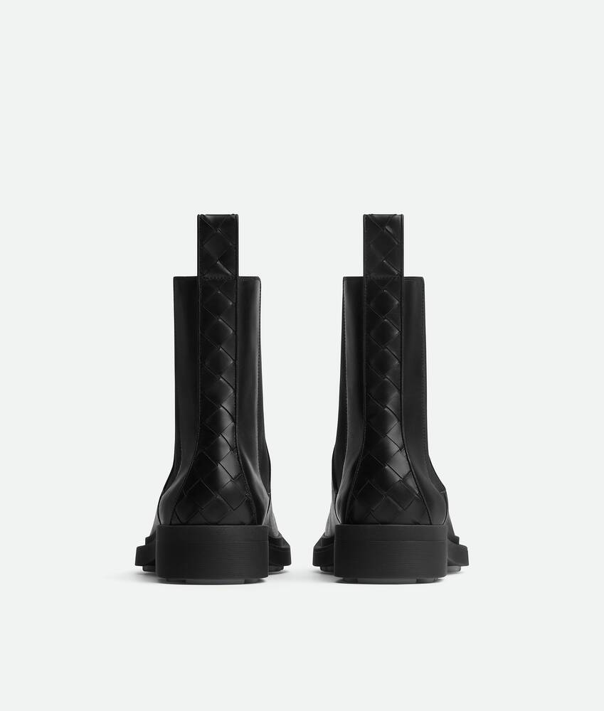 Men's Ben Chelsea Boot in Black Bottega Veneta France EN - Image 4