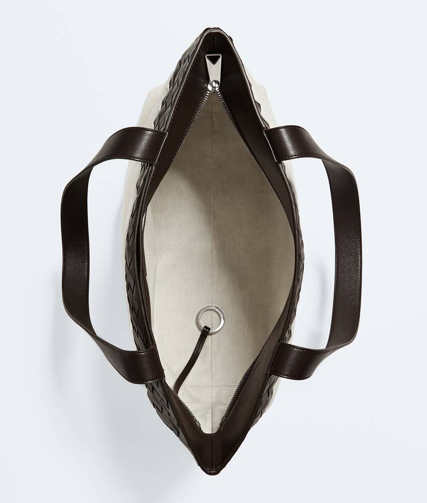 Men's Small Intrecciato Zipped Tote in Natural/fondant Bottega Veneta Malta EN - Image 3