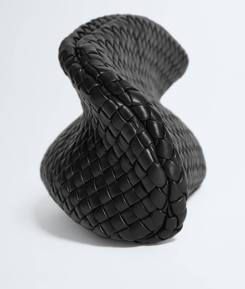 Display a large version of the product image 5 - Onda Clutch