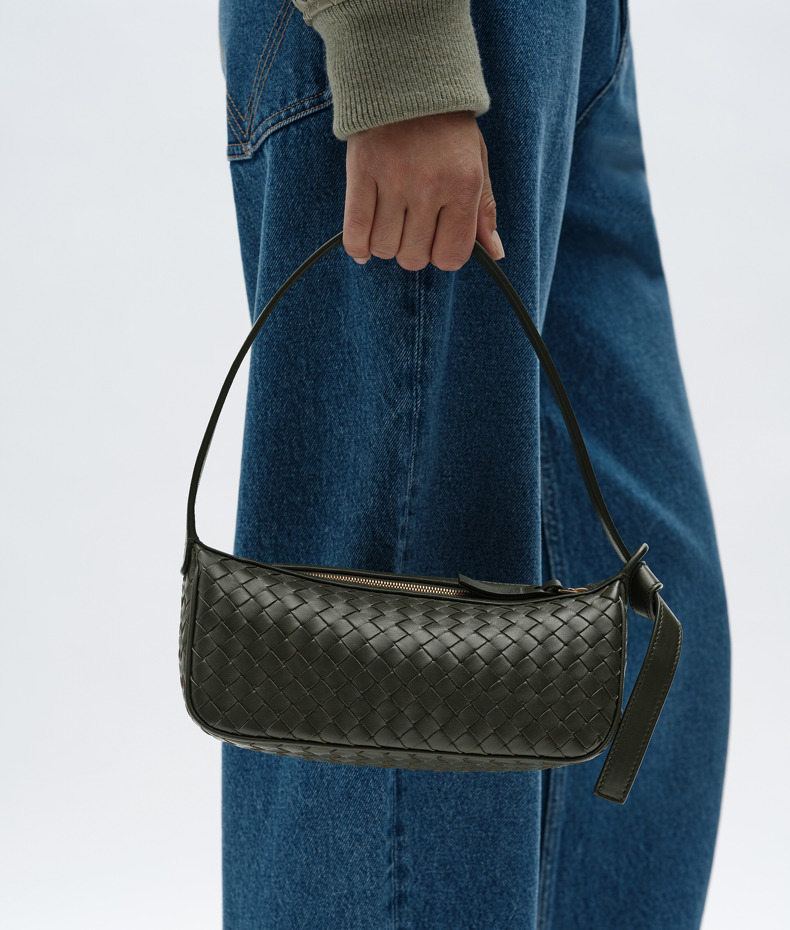 Women's Nodo Shoulder Bag in Bark green Bottega Veneta Belgium EN - Image 5