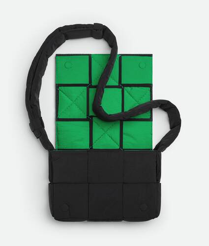 Padded Tech Cassette piccola da Uomo in Black/parakeet Bottega Veneta Italia IT - Image 3