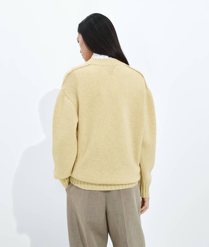 Ein gr&ouml;&szlig;eres Bild des Produktes anzeigen 3 - Kaschmirpullover mit verdrehter Optik