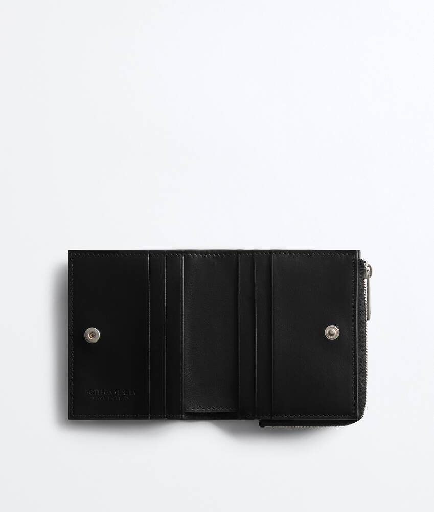 Men's Intrecciato Small Bi-Fold Wallet in Black/shamrock Bottega Veneta Hong Kong SAR China EN - Image 2