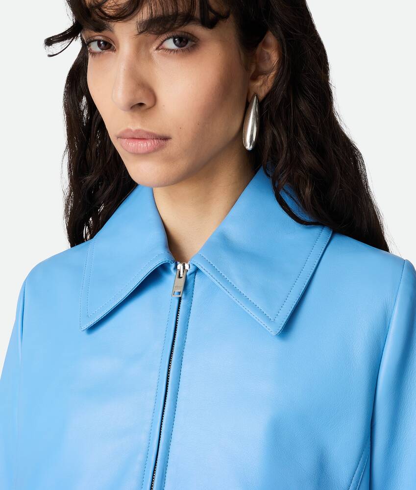 Women's Leather Cropped Jacket in Admiral Bottega Veneta Norway EN - Image 4