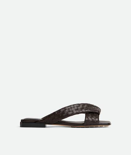 Women's Riva Flat Mule in Fondant Bottega Veneta Kuwait EN - Image 1