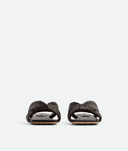 Women's Riva Flat Mule in Fondant Bottega Veneta Kuwait EN - Image 3
