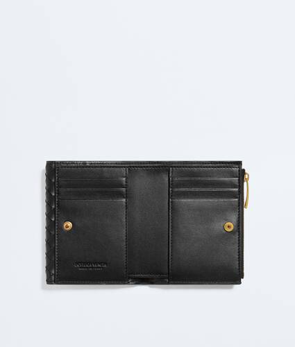 Women's Intrecciato Piccolo Small Bi-Fold Zipped with Flap in Black Bottega Veneta Netherlands EN - Image 4