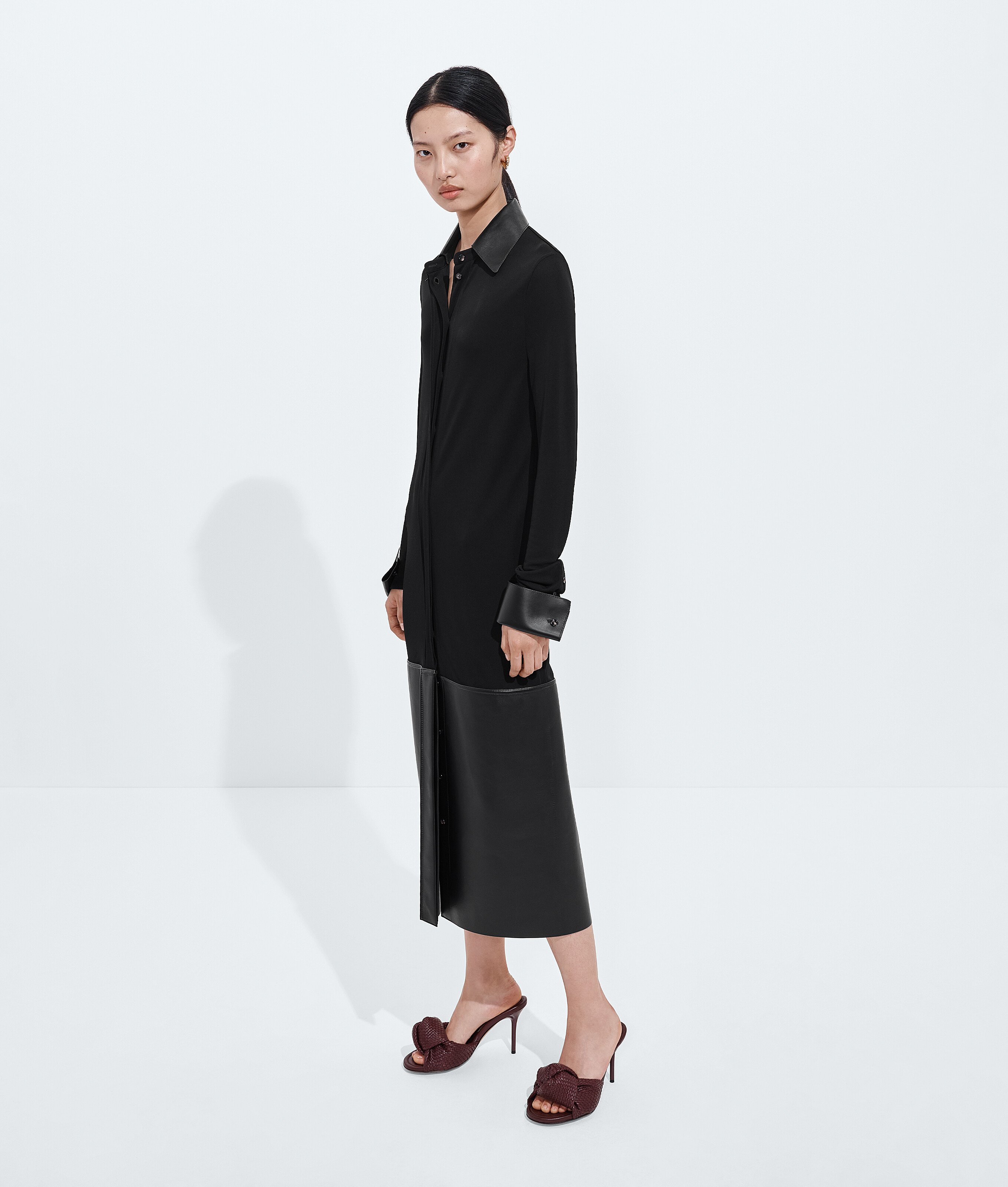 Women's Crepe Viscose Jersey Dress in Double black Bottega Veneta Luxembourg EN - Image 2