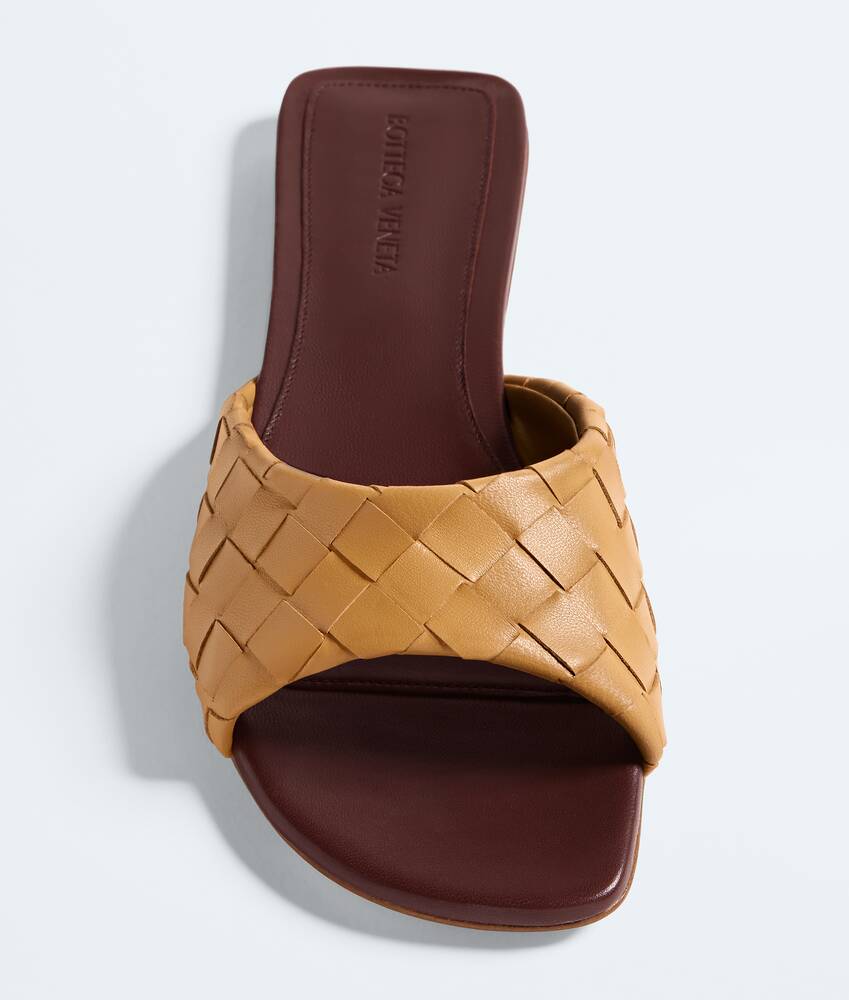 Mule flat Livia da Donna in Mojave beige/sienna brown Bottega Veneta Italia IT - Image 4