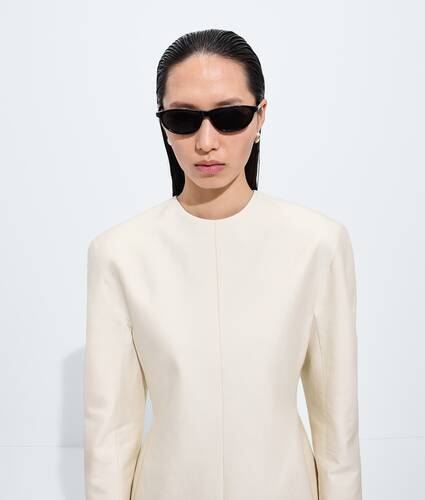 Classic Rectangular Sunglasses in Black/gray Bottega Veneta Belgium EN - Image 2