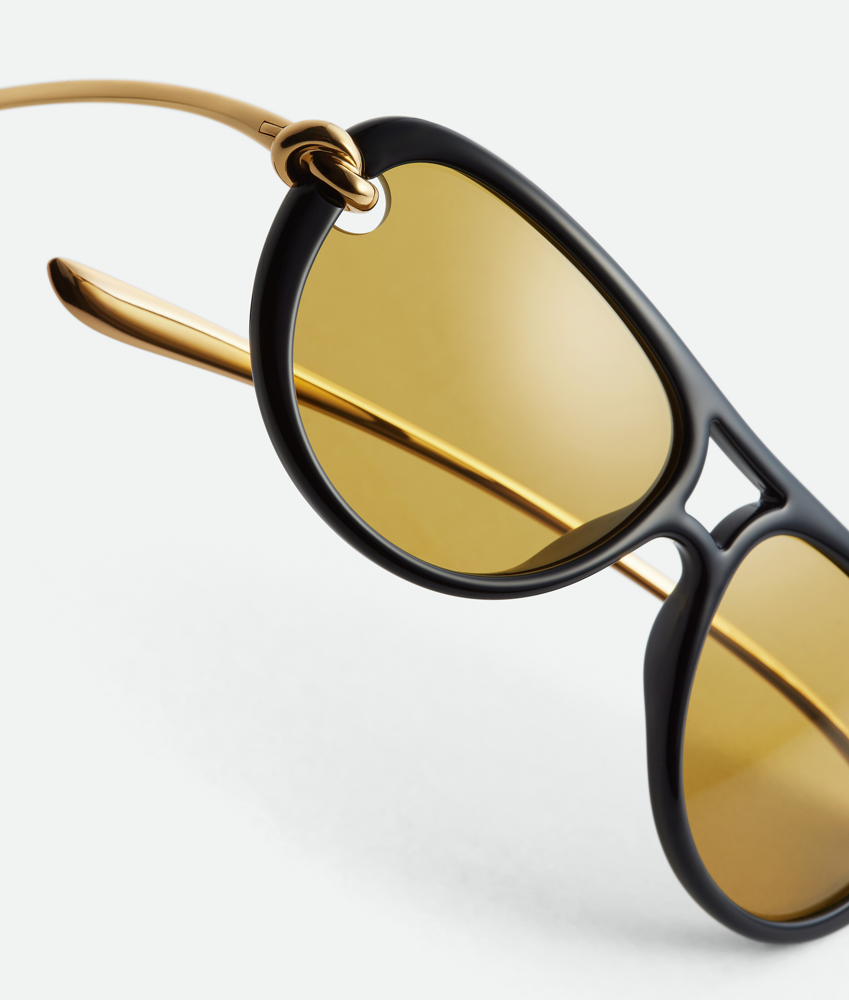 Bottega Veneta Knot Aviator Sunglasses In Black