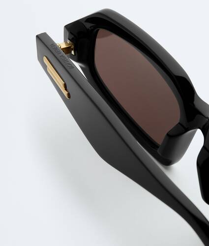 Classic Oval Sunglasses in Black/grey Bottega Veneta United Kingdom EN - Image 4