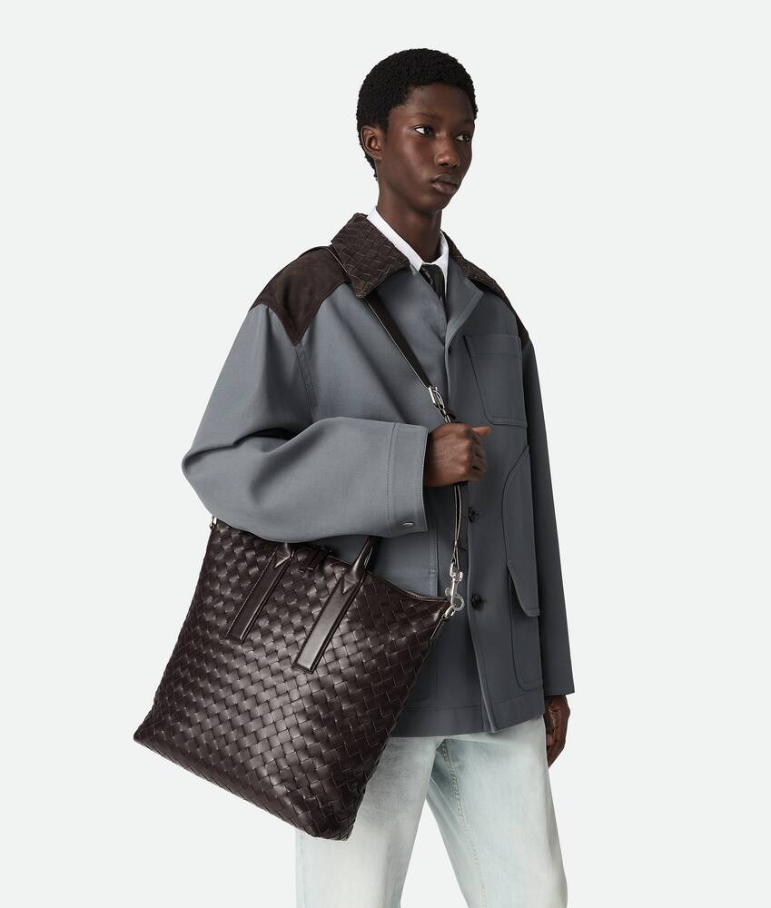 Men's Intrecciato Zipped North-South Tote in Fondant Bottega Veneta United Kingdom EN - Image 2