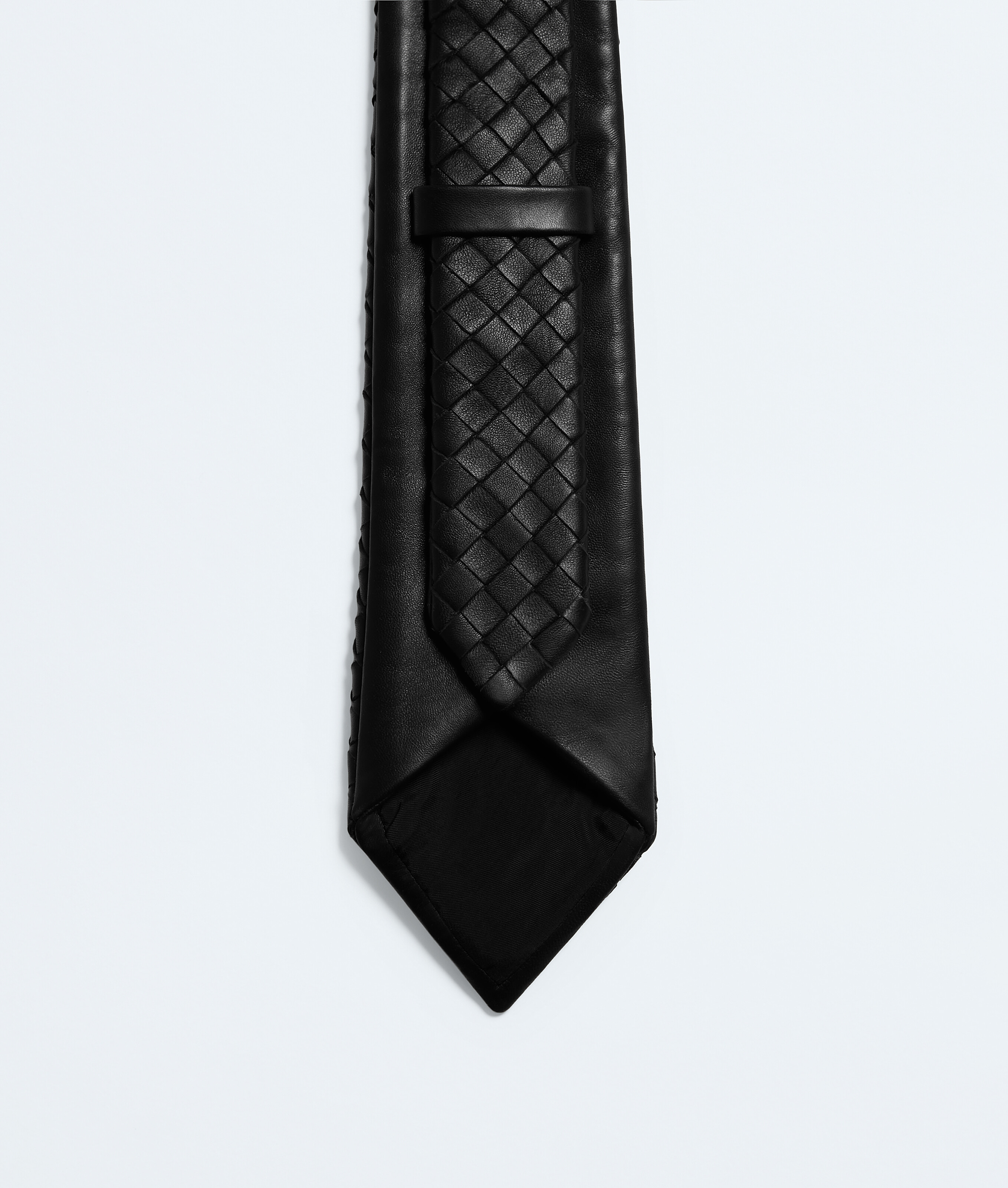 Men's Small Intrecciato Leather Tie in Double black Bottega Veneta Luxembourg EN - Image 3