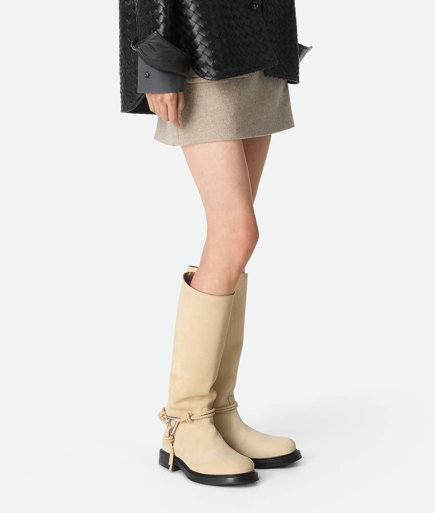 Display a large version of the product image 2 - James Boot