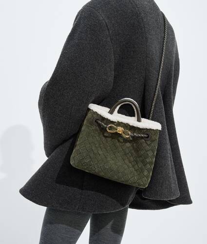 Women's Small Andiamo in Bark green/plaster Bottega Veneta Singapore EN - Image 6
