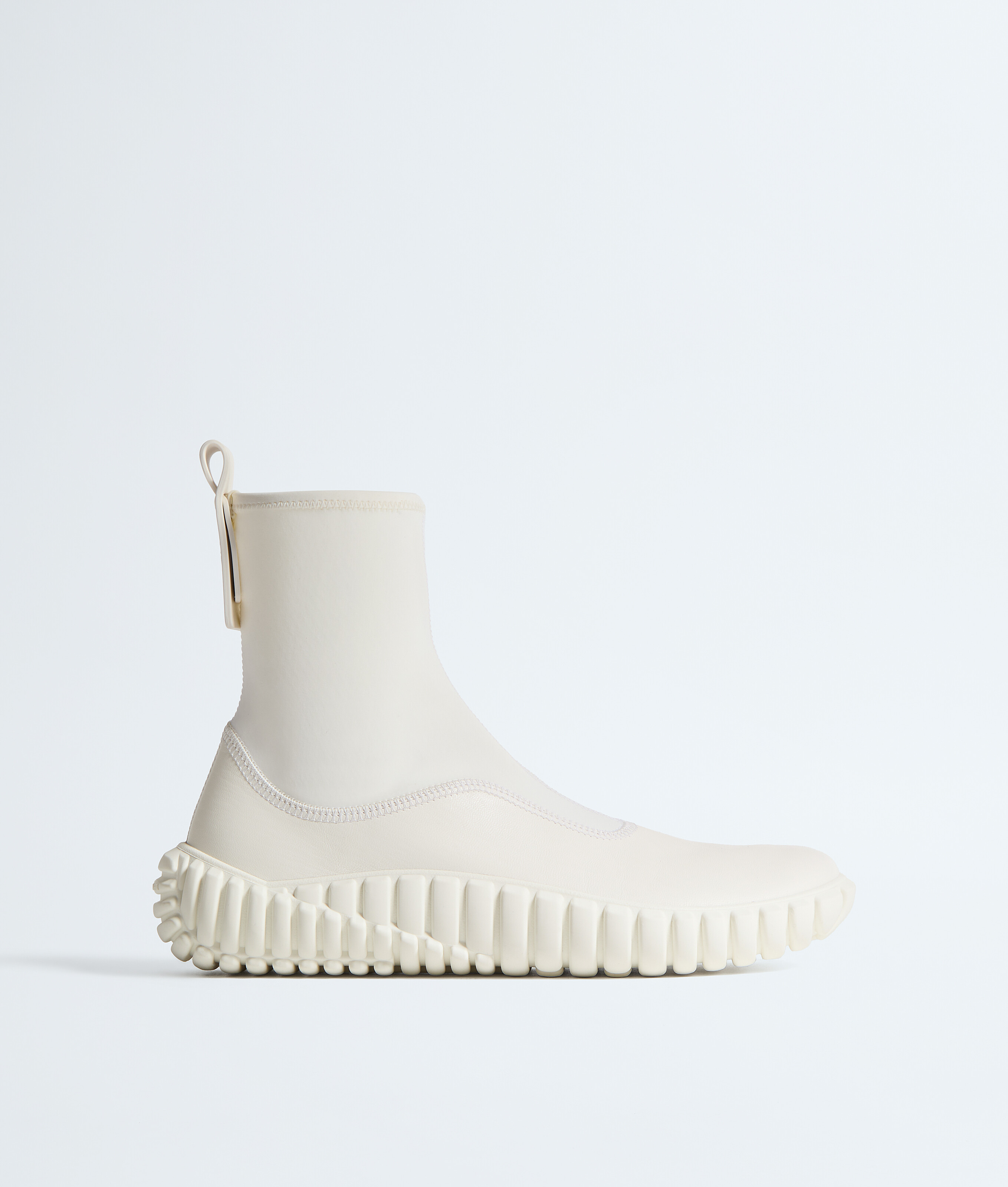 Tide Sneaker