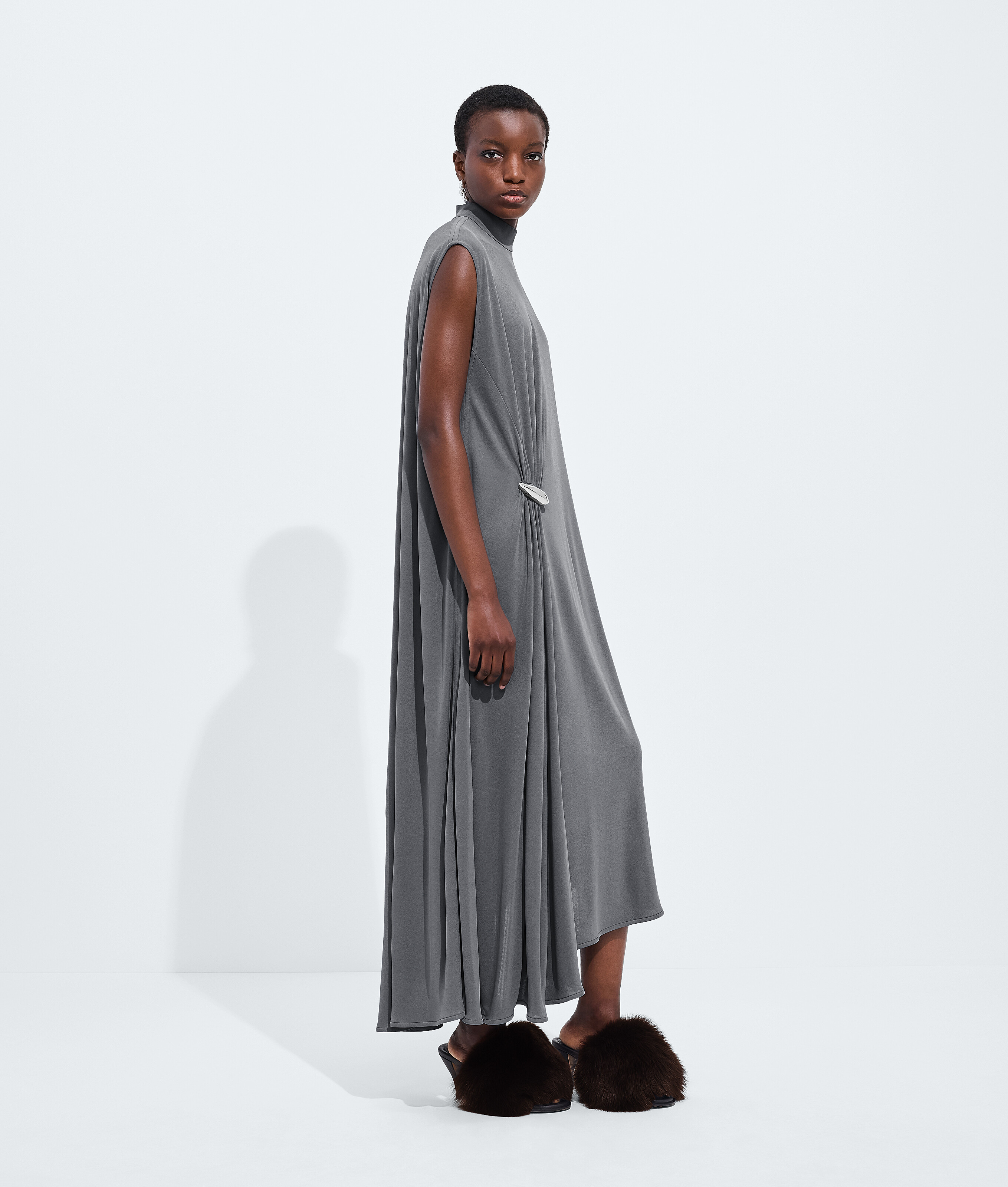 Women's Crepe Viscose Jersey Dress in Harbor gray Bottega Veneta Luxembourg EN - Image 2