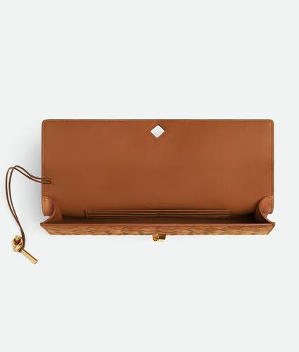 Andiamo Clutch