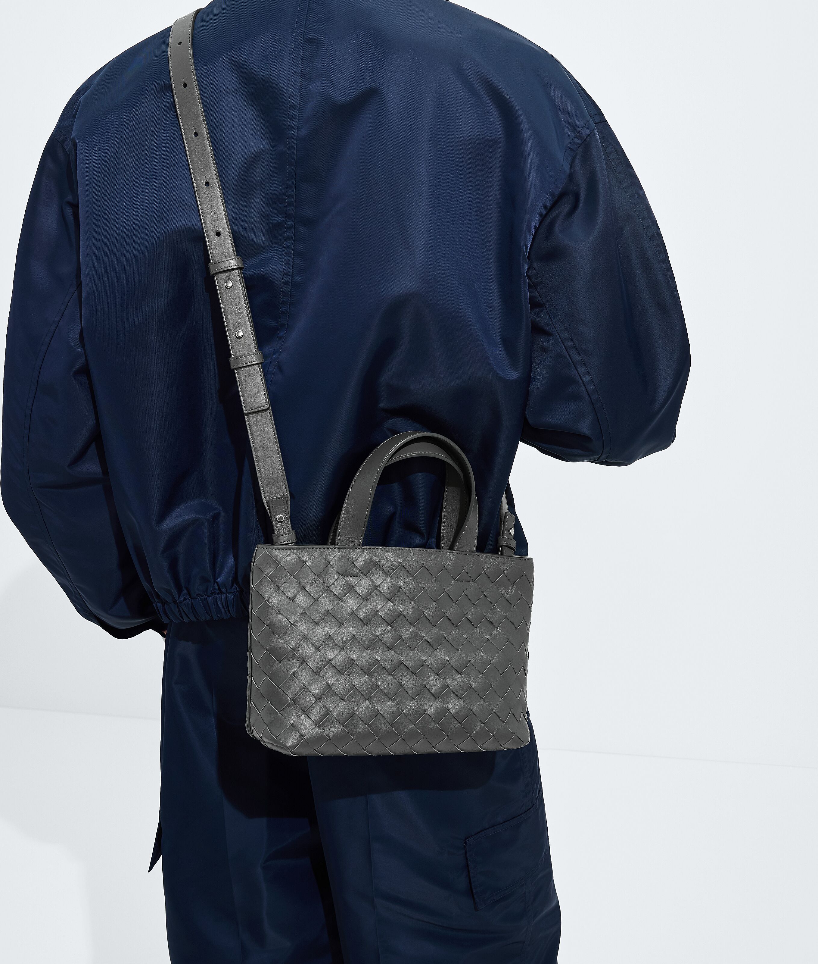 Men's crossbody