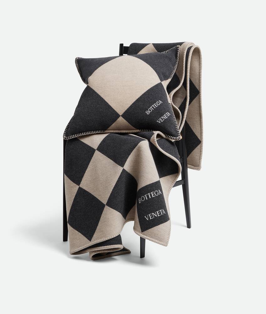 Jacquard Check Cushion in Greige/white Bottega Veneta Japan EN - Image 2