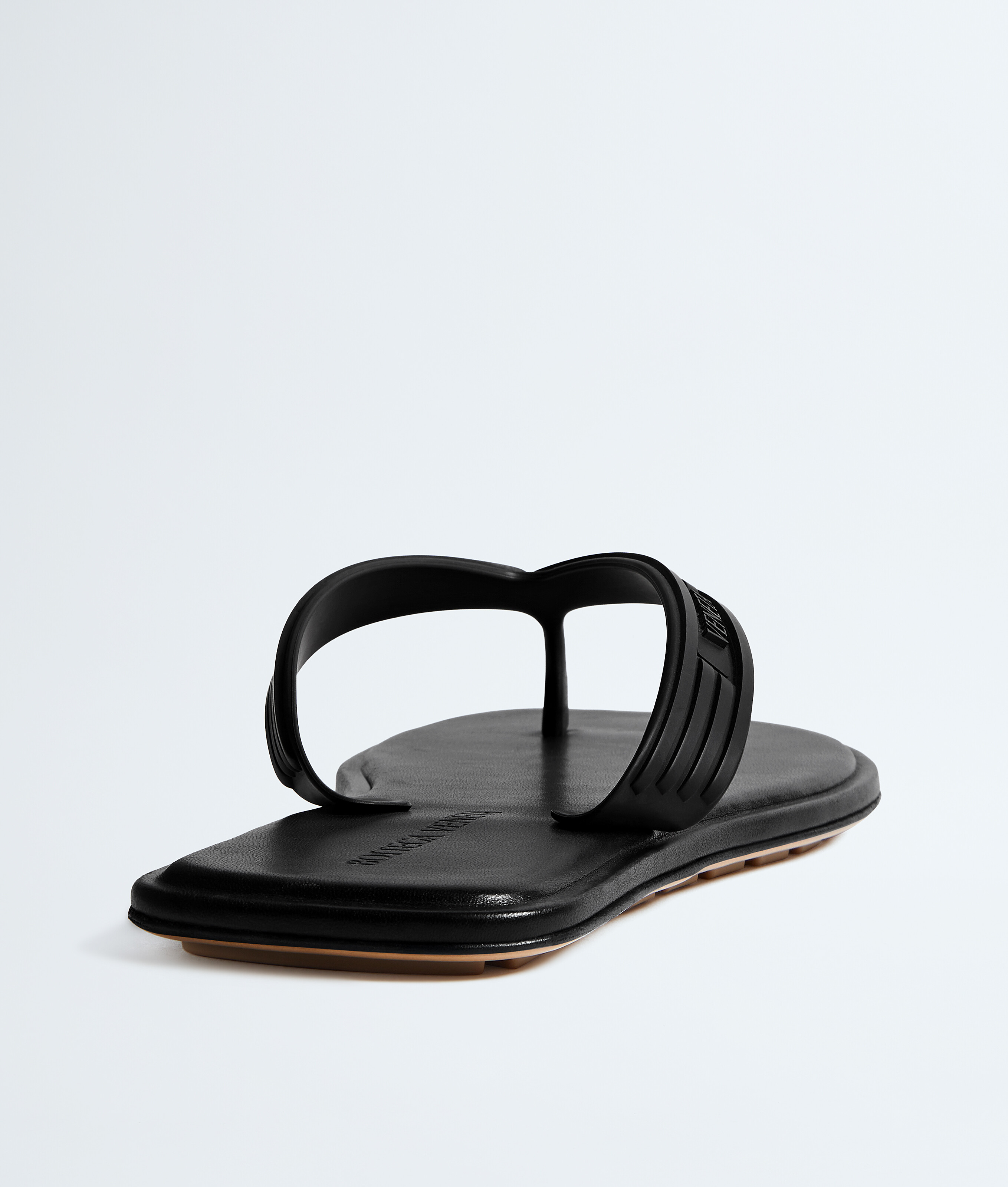Women's Sampieri Flat Thong in Black Bottega Veneta Hungary EN - Image 5