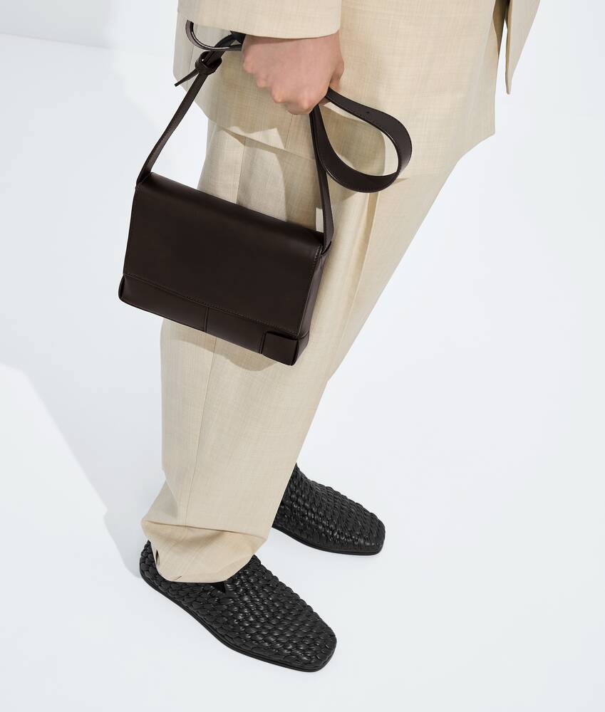 Angolo Messenger Bag f&uuml;r Herren in Espresso Bottega Veneta Deutschland DE - Image 2