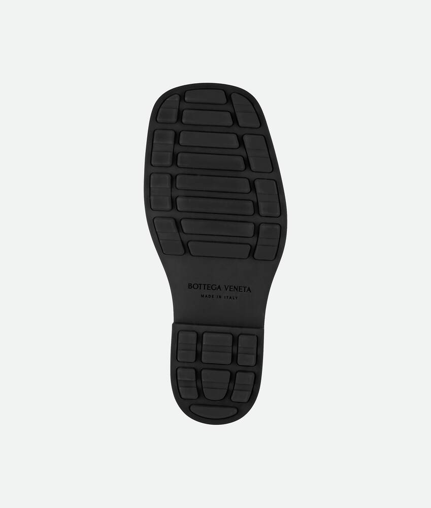 Men's Ben Lace-Up Shoe in Black Bottega Veneta France EN - Image 6