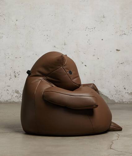 Medium Otter Pouf