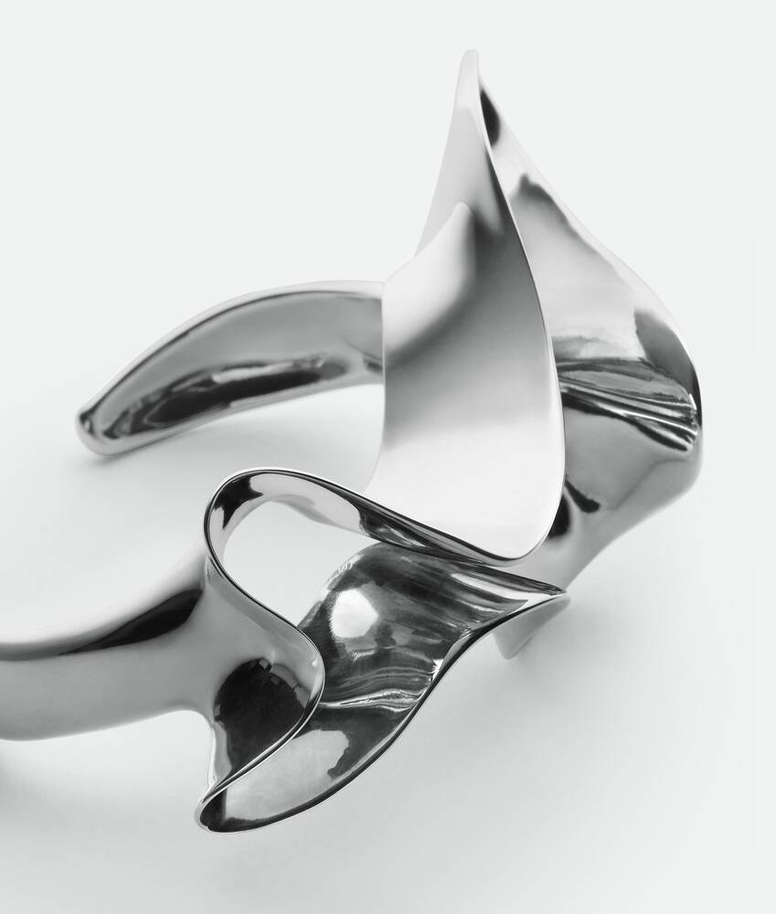 Display a large version of the product image 4 - Anemone Cuff Bracelet