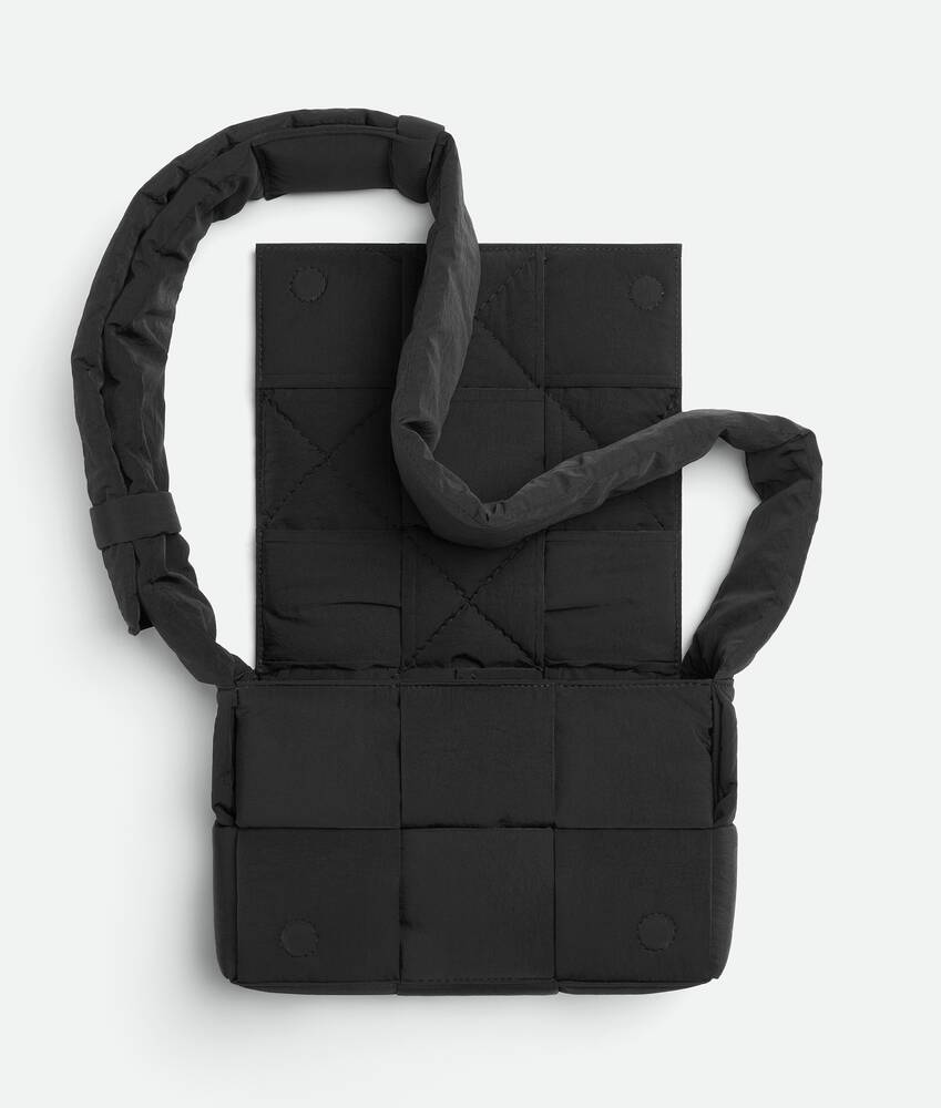 Men's Small Padded Tech Cassette in Black Bottega Veneta Canada EN - Image 3