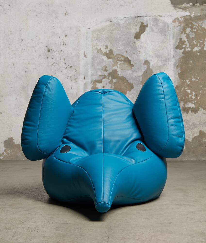 Display a large version of the product image 2 - Medium Elephant Pouf