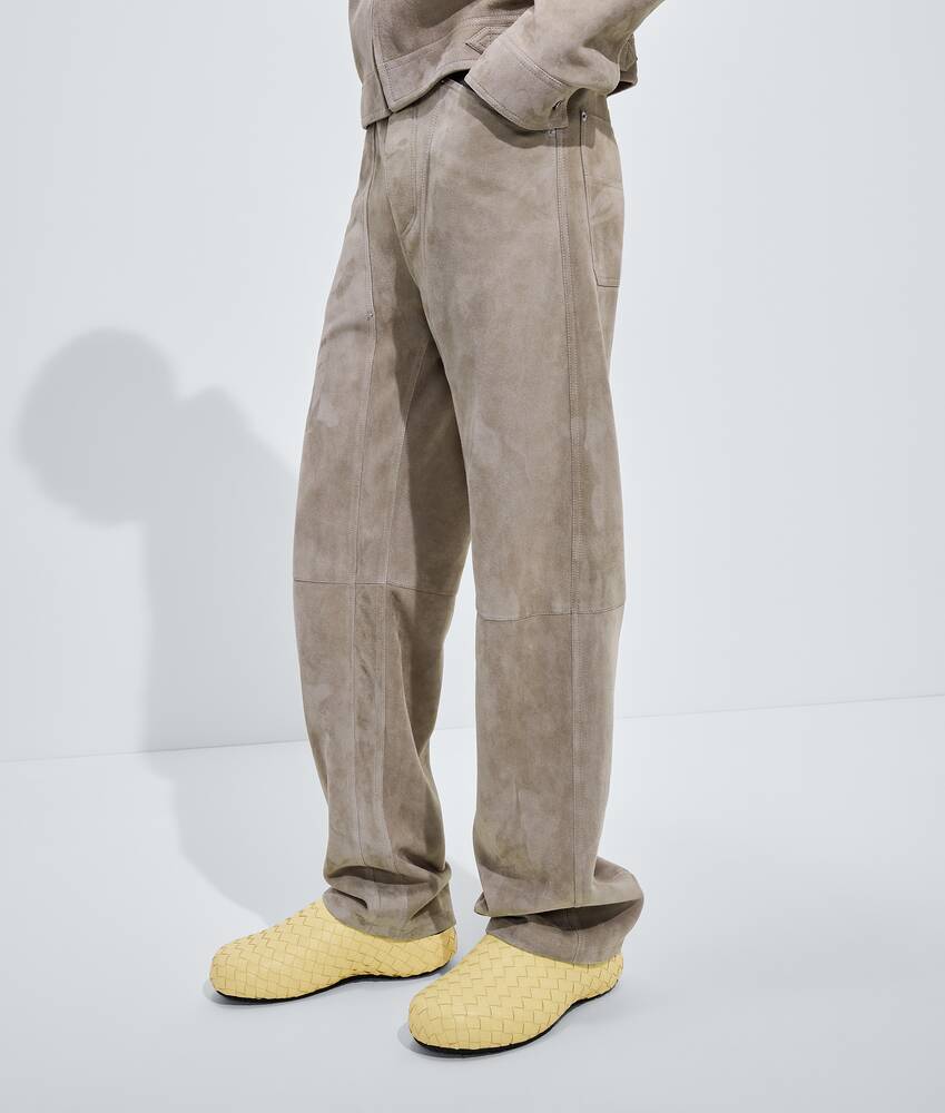 Men's Suede Leather Pants in Gray seal Bottega Veneta Germany EN - Image 2