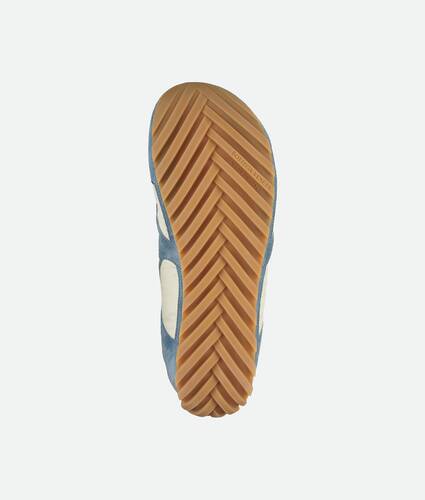 Orbit Flash Sneaker
