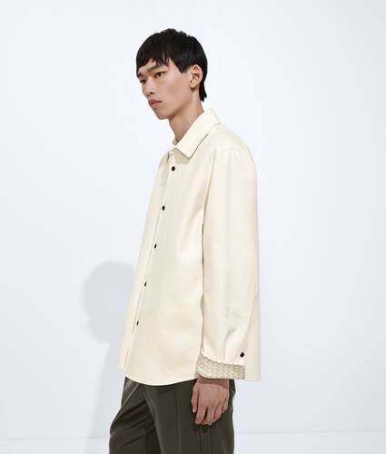 Men's Cotton Gabardine Overshirt  in Parchment Bottega Veneta Latvia EN - Image 2