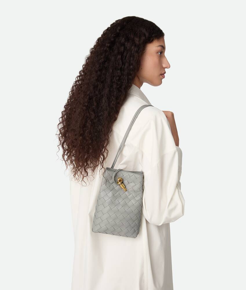 Afficher une grande image du produit 6 - Pochette pour téléphone Andiamo