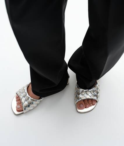 Women's Livia Mule in Supermoon/silver Bottega Veneta United States EN - Image 2