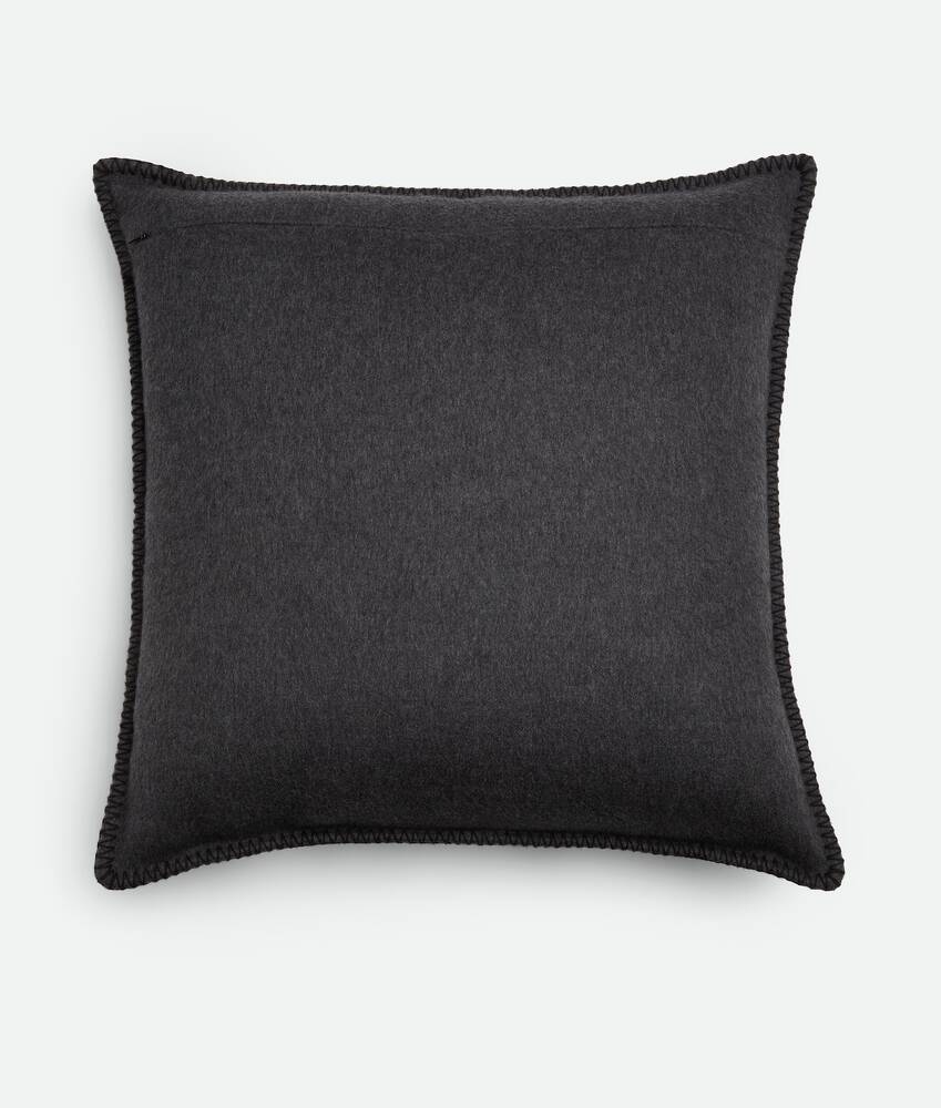 Intrecciato Patch Cushion in Grey/black Bottega Veneta Hong Kong SAR China EN - Image 4
