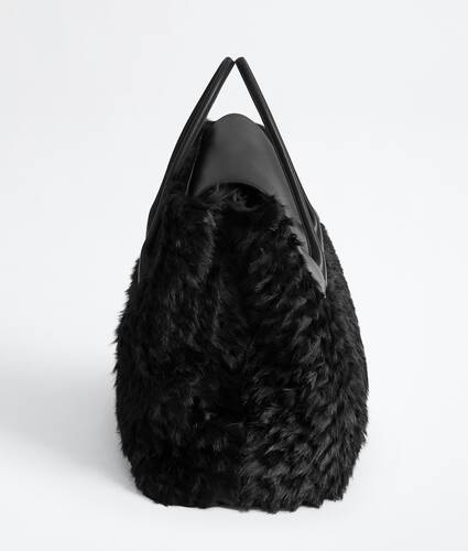Men's Large Piega Tote in Black Bottega Veneta Hong Kong SAR China EN - Image 3