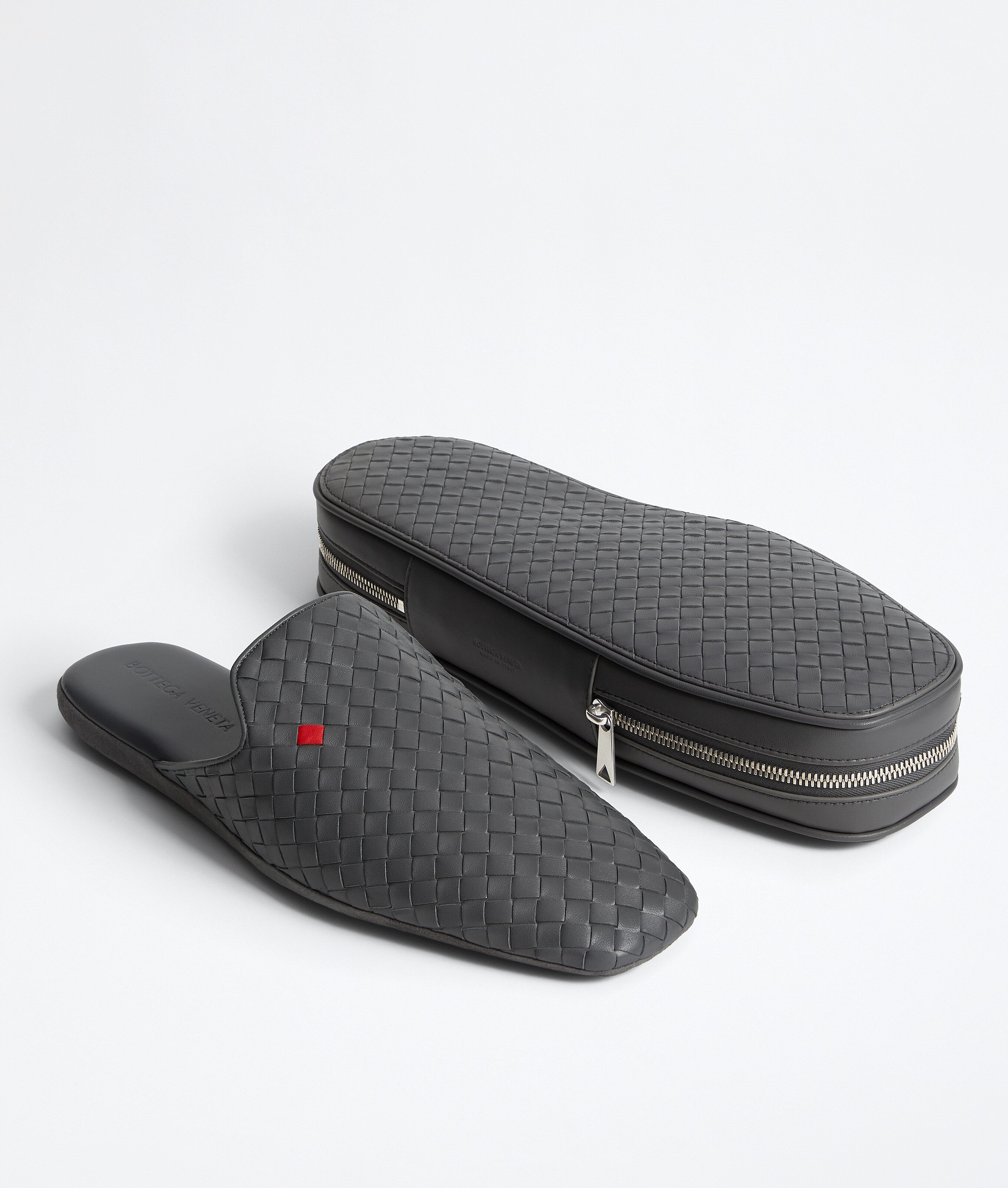 Men's Palazzo Slipper in Obsidian gray/cardinal Bottega Veneta United States EN - Image 2