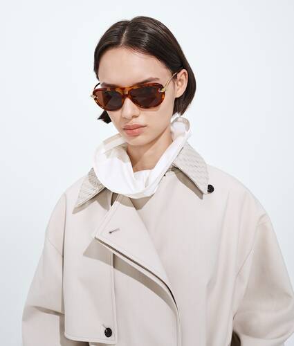 &Oacute;culos de sol Aviator Knot em Havana/brown Bottega Veneta Brasil PT - Image 2