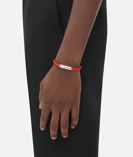 Men's Braid Leather Bracelet in Redstone Bottega Veneta Sweden EN - Image 2