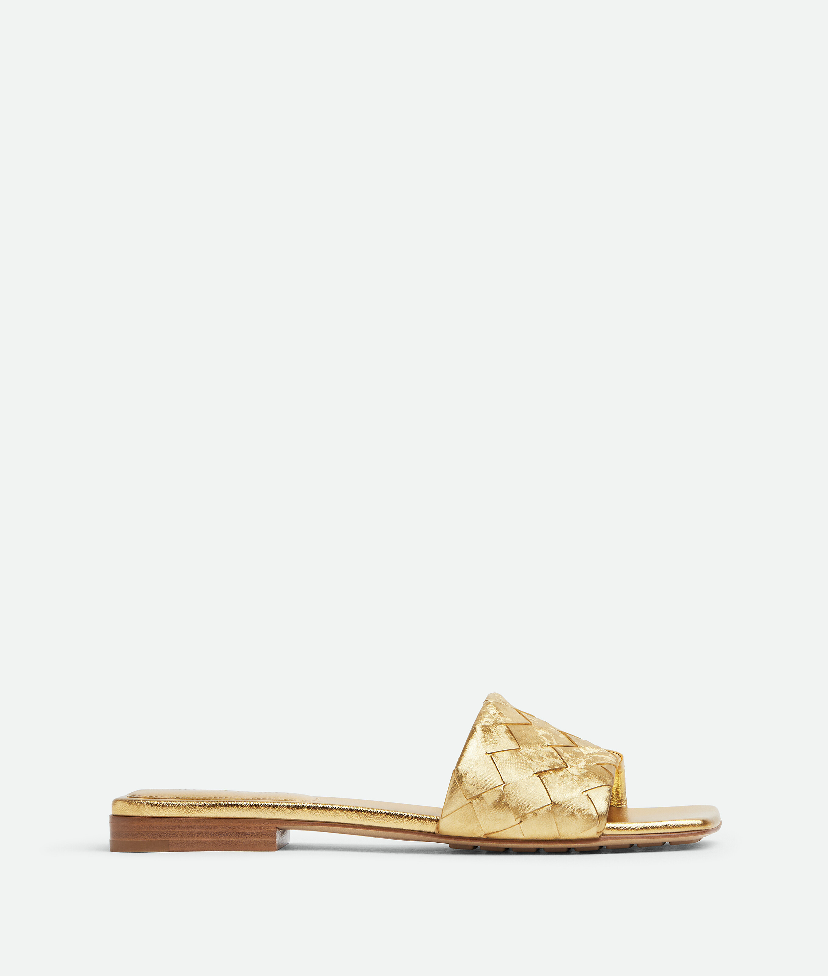 Bottega Veneta Parco Flat Mule In Gold