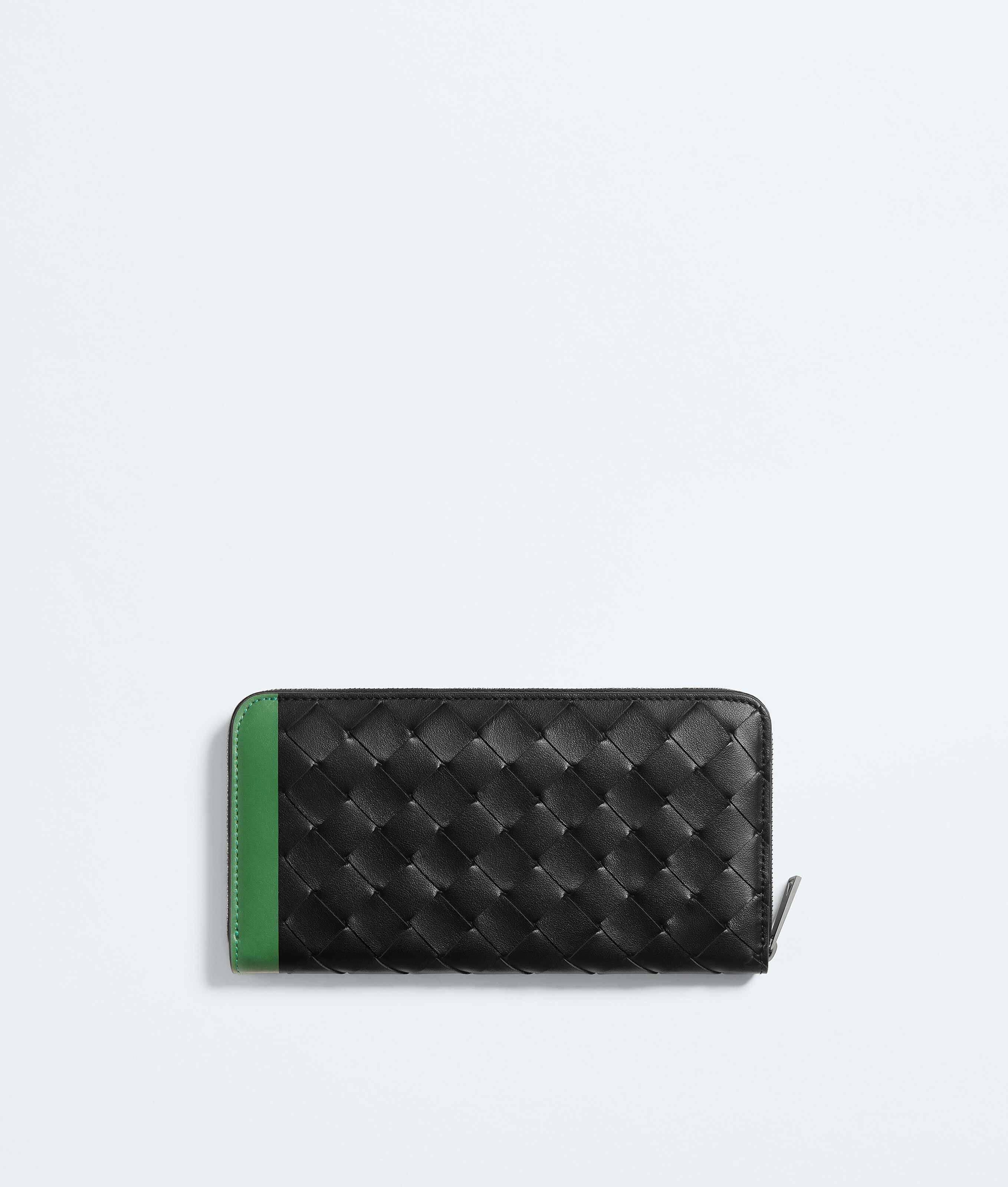 Men's Intrecciato Zip-Around Wallet in Black/shamrock Bottega Veneta United Arab Emirates EN - Image 3