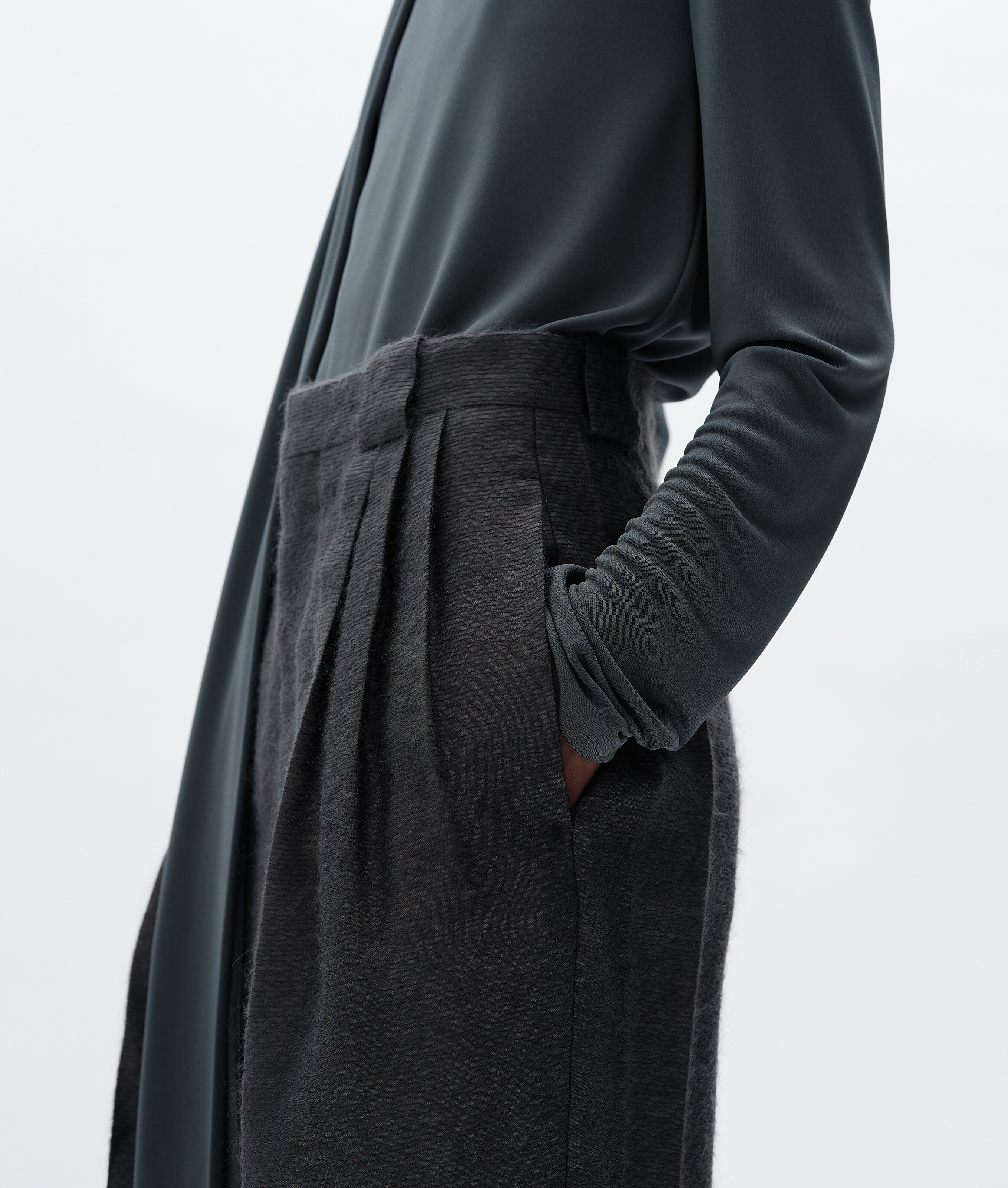 Women's Mohair and Silk Pants in Harbor gray Bottega Veneta Switzerland EN - Image 4