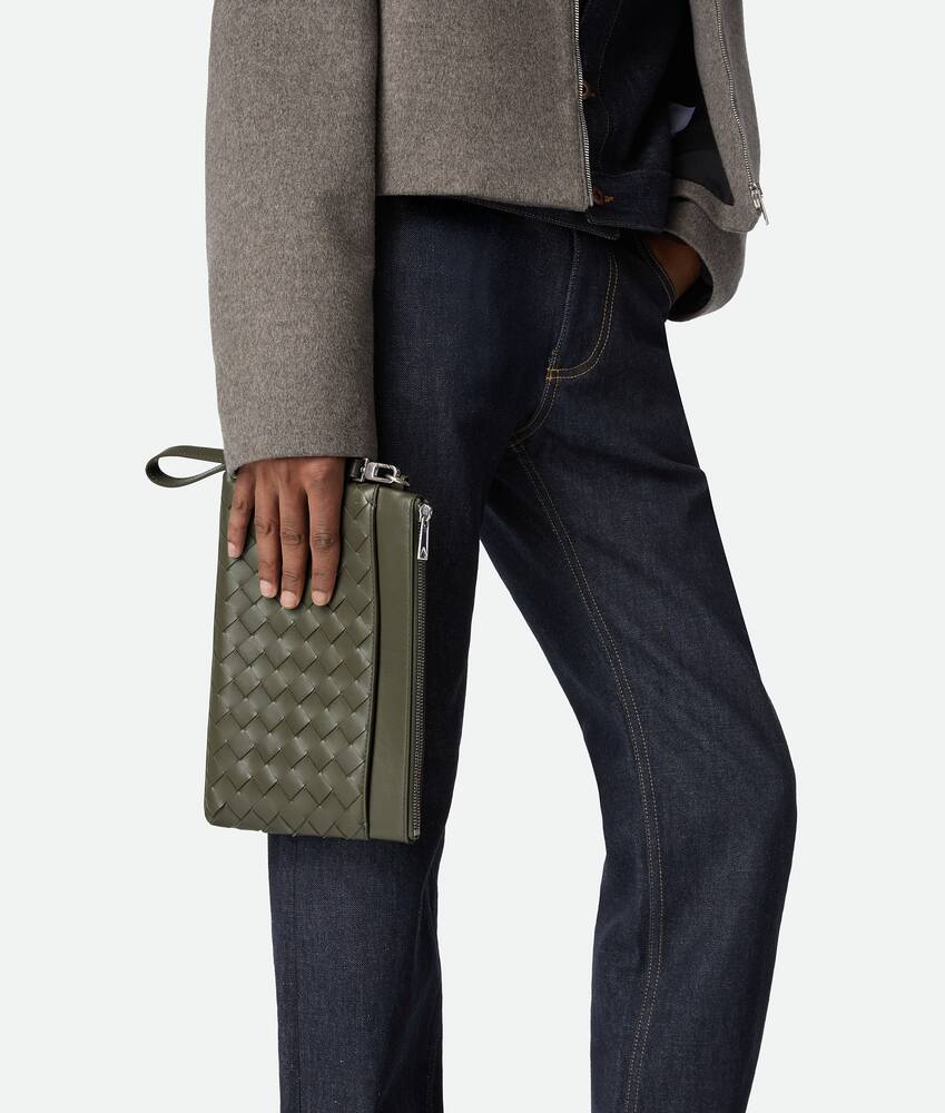 Display a large version of the product image 2 - Intrecciato Prism Pouch