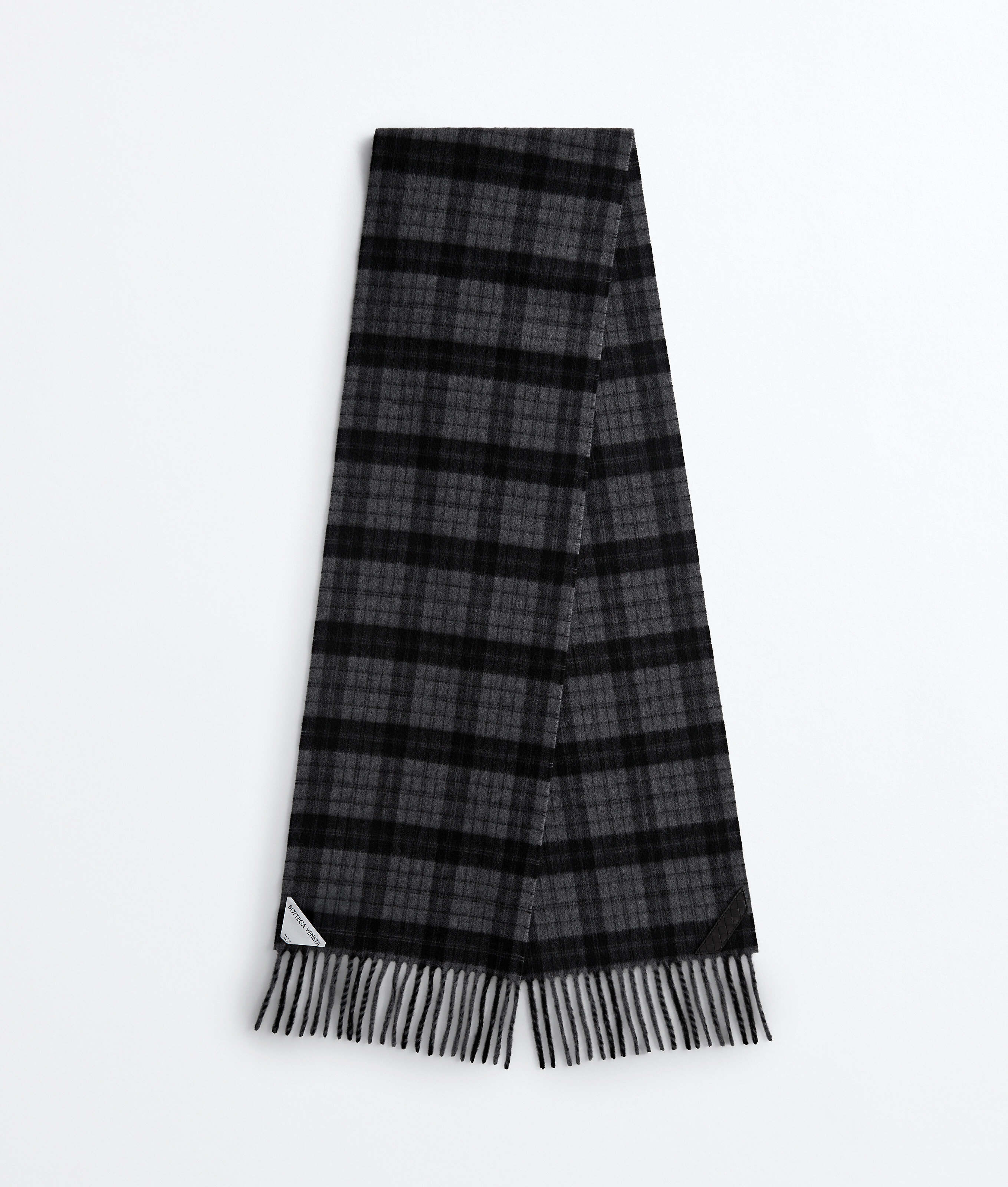 Men's Wool and Cashmere Scarf in Harbor gray/black Bottega Veneta Luxembourg EN - Image 3