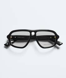 Black/transparent